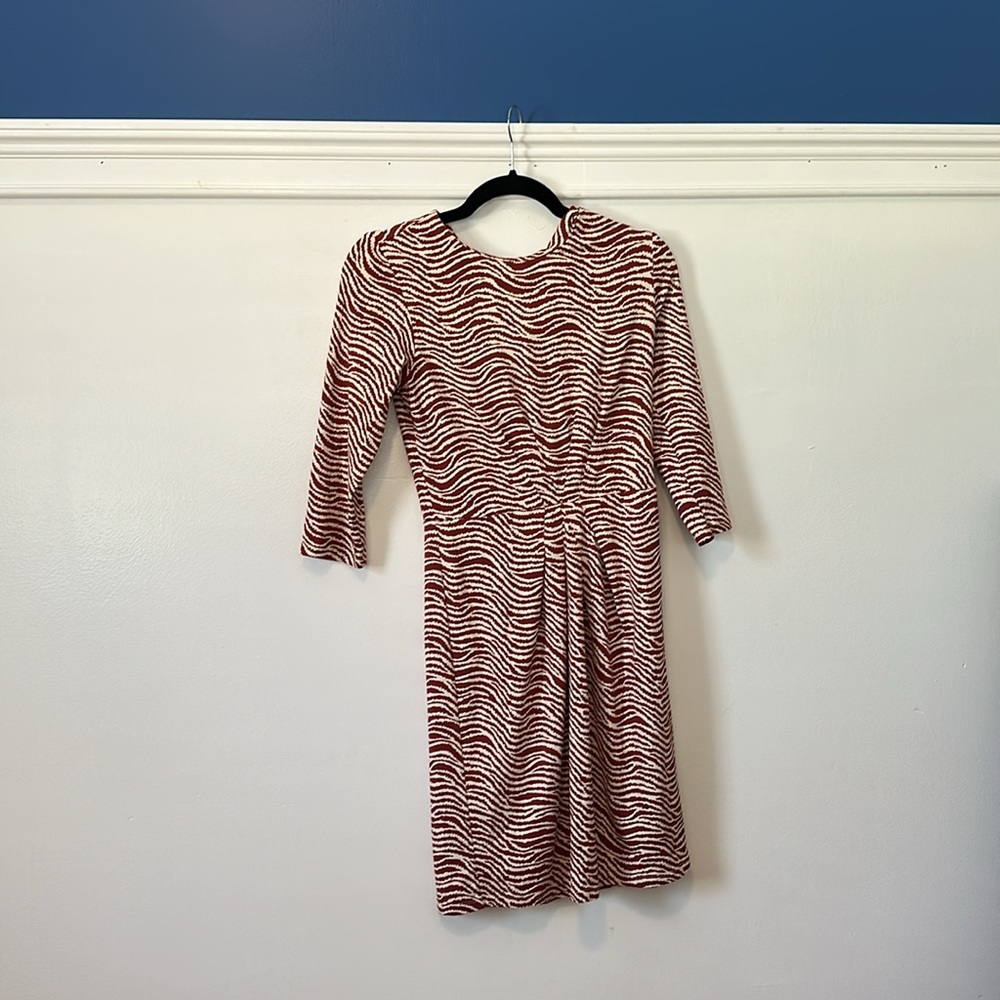 J. McLaughlin Catalina cloth dress with tapering in the mid-section - size XS